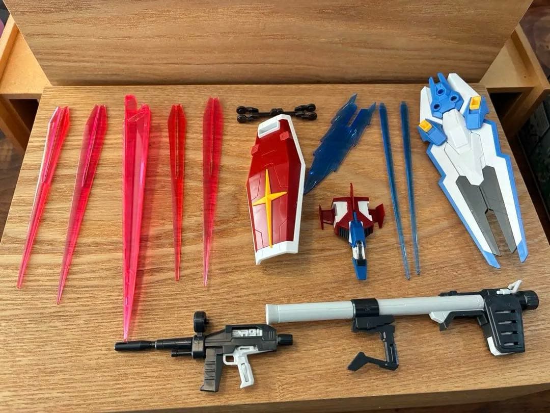 RGシャイニングガンダム　ガンプラ他組立済セット