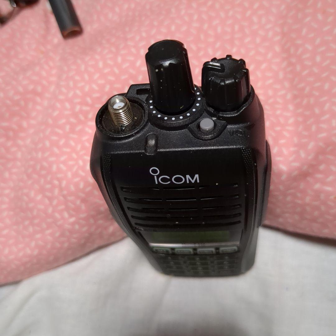 Icom IC-T10 144/430ハンディ機 FMラジオ受信
