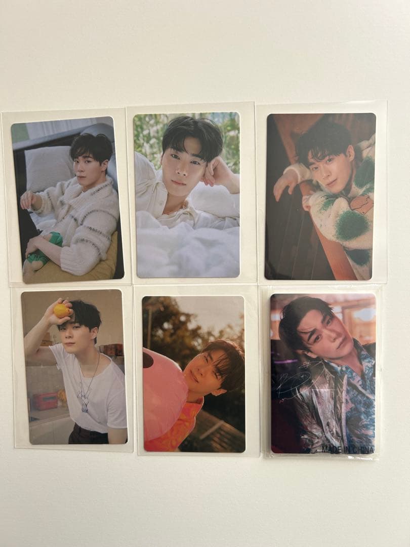 ASTRO ムンビン MOON BIN 写真集　トレカ　USB付き