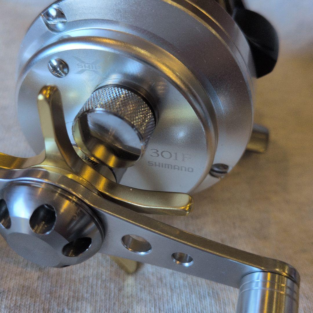 シマノ　カルカッタ　301 F スタジオオーシャン　カスタム　新品　未使用　左