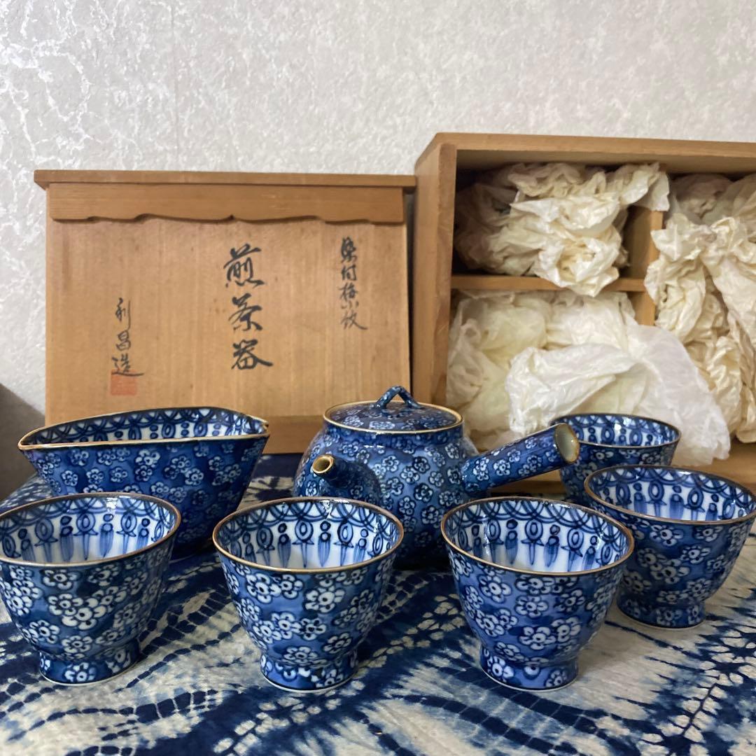 加藤利昌　染付梅小紋　煎茶器