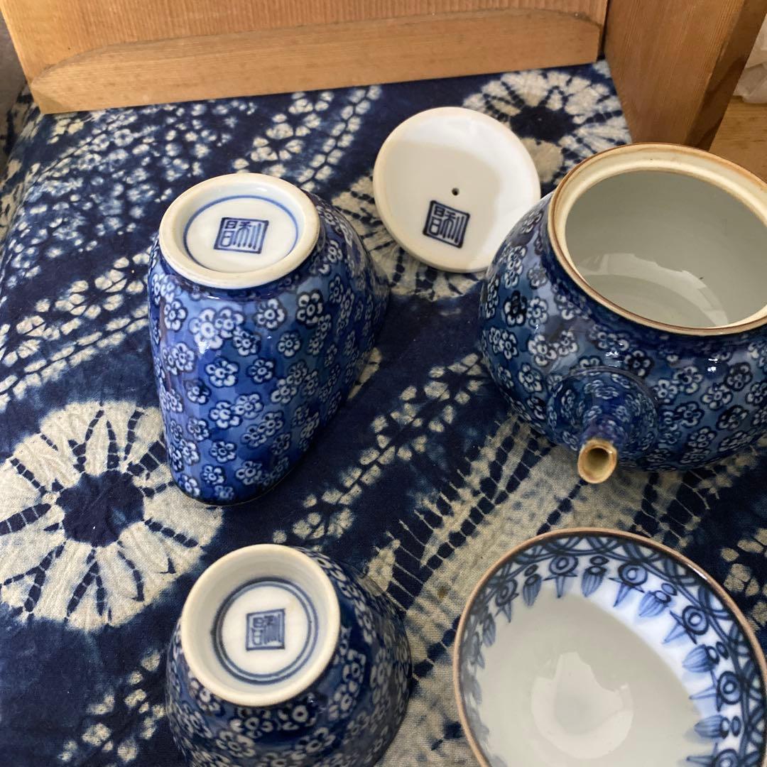 加藤利昌　染付梅小紋　煎茶器