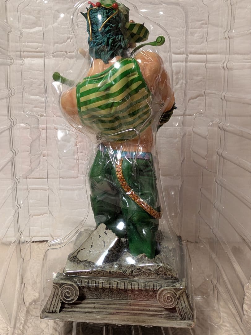 ジョジョの奇妙な冒険 ジョセフ・ジョースター フィギュア