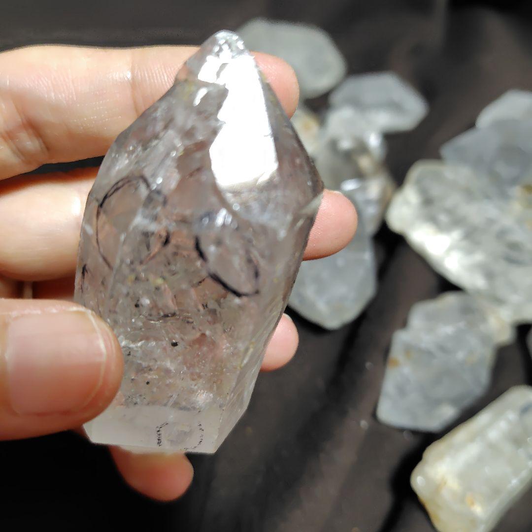 専用❤水入り水晶16個、黒砂あり、気泡あり、多彩