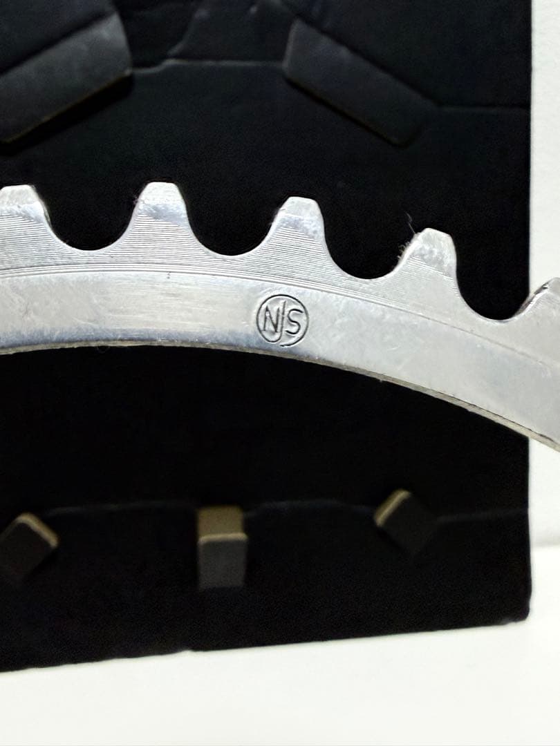 カンパNJS カンパニョーロ　NJS 大ギア　ピスト　フィックス　競輪　46T