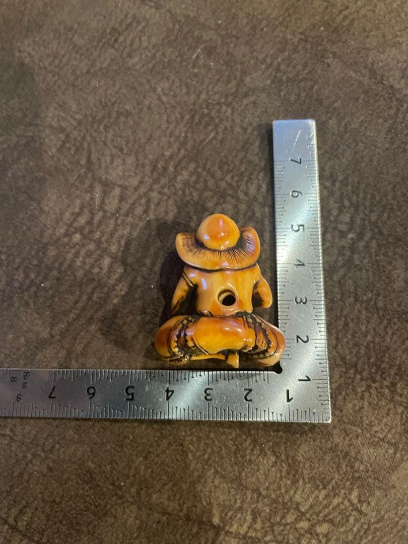 ⚫️アリーヒローズ さま専用⚫️ 根付 異人 （骨 牙等天然素材）