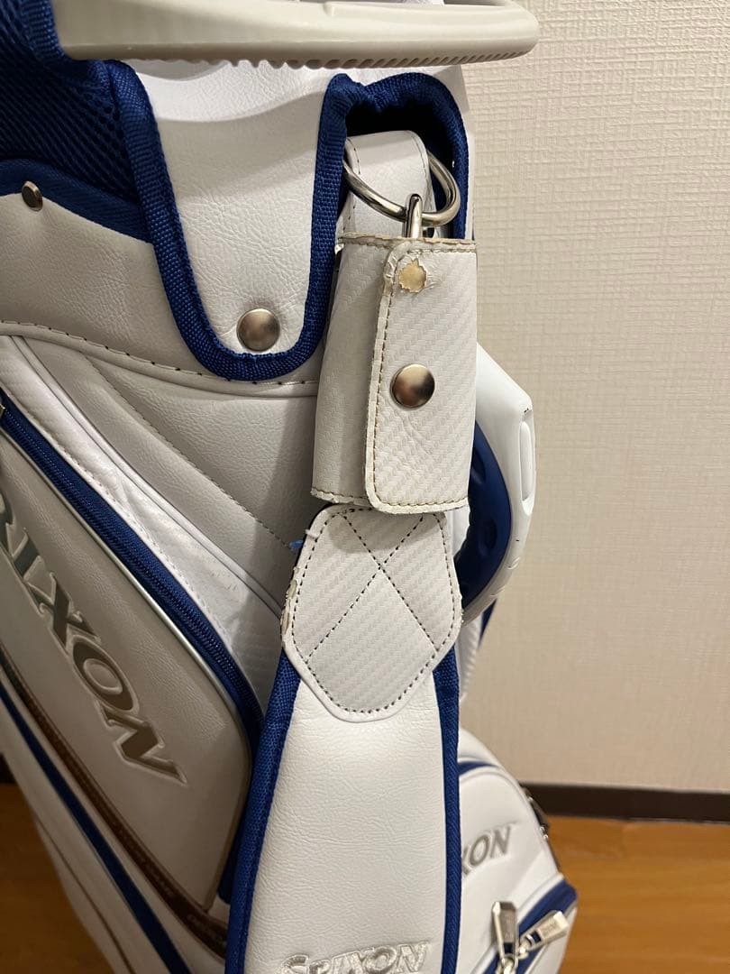 スリクソン　キャディーバック