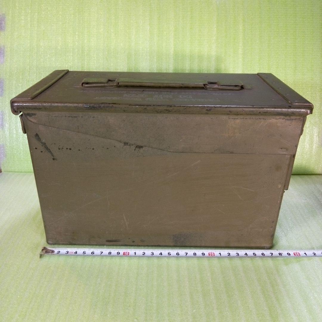 N335　8 FUZES PD M557　LOT MA-36-12　LOADED