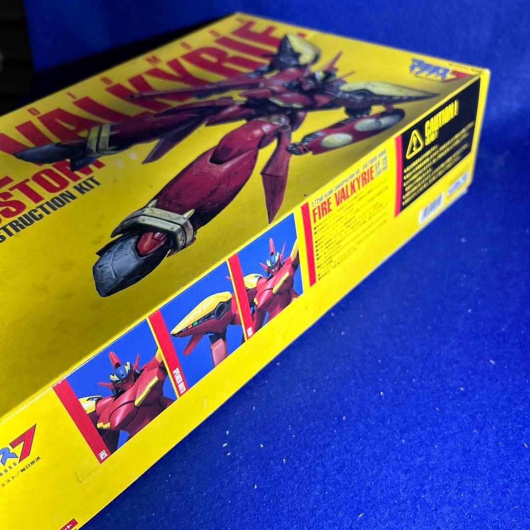 絶版WAVE マクロス7 ファイアーバルキリー　VF-19改