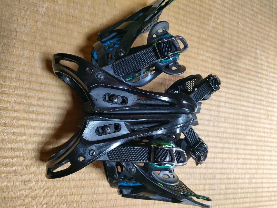 BURTON　ビンディング GENESIS　Sサイズ　ブラック/グリーン