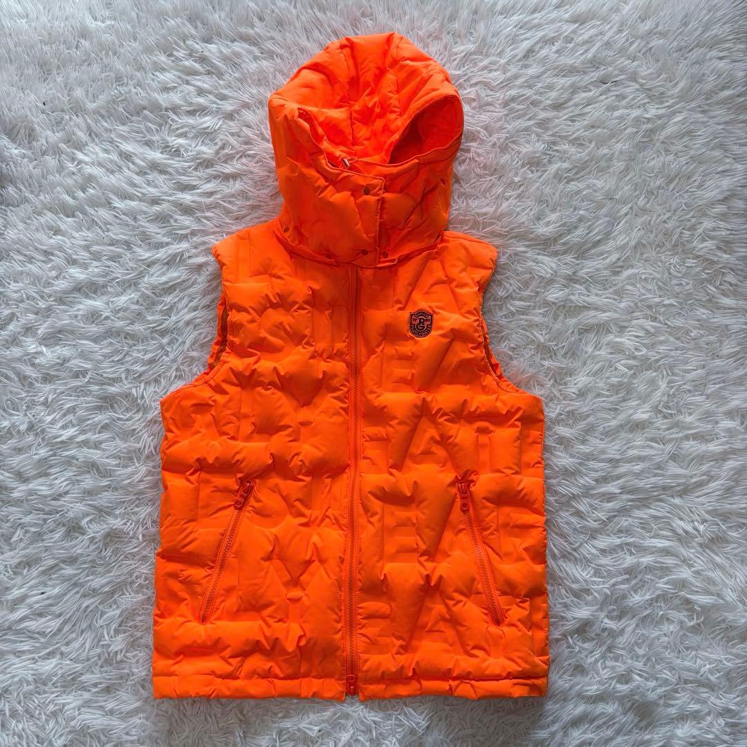 最新作 パーリーゲイツ ダウンベスト オレンジ 3D 立体 フード バックロゴ