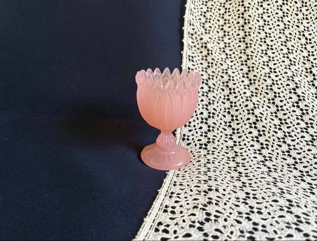 オパリン フラワーベース プレスガラス フランス アンティーク