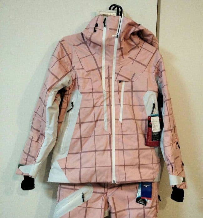 Mizuno タグ付き新品未使用　スキーウェア　サイズS