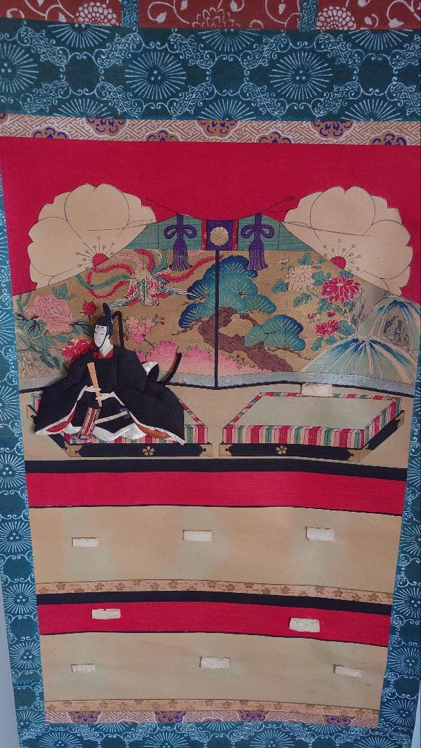 「押し絵雛の掛軸」内裏雛と三人官女と五人囃子