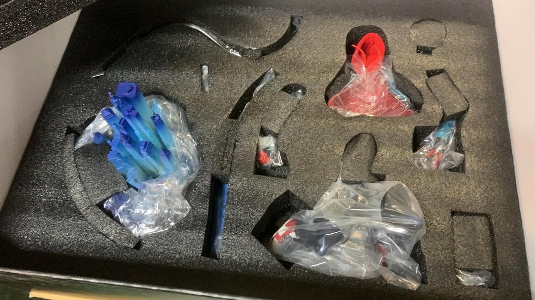 ★未使用 スパイダーマン：スパイダーバース マイルス・モラレス 完成品フィギュア