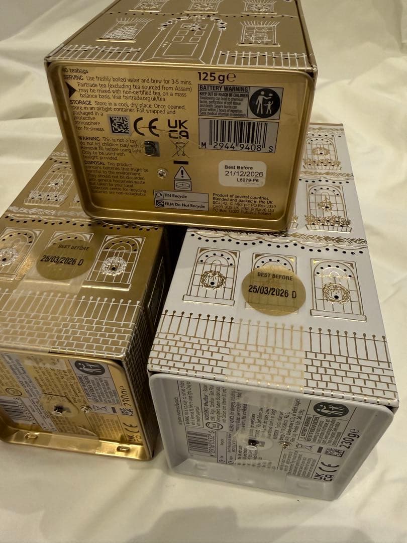 ３点セット M&S 2025年 クリスマス限定 ハウス型ライトアップ缶 1-12