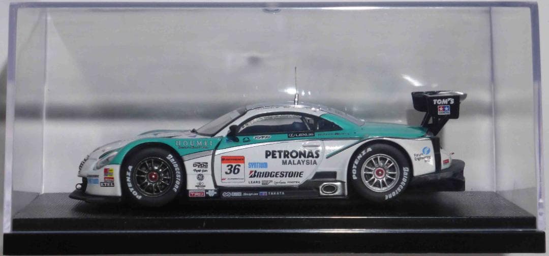 【直筆サイン入り】 PETRONAS TOM'S SC430 SUPER GT