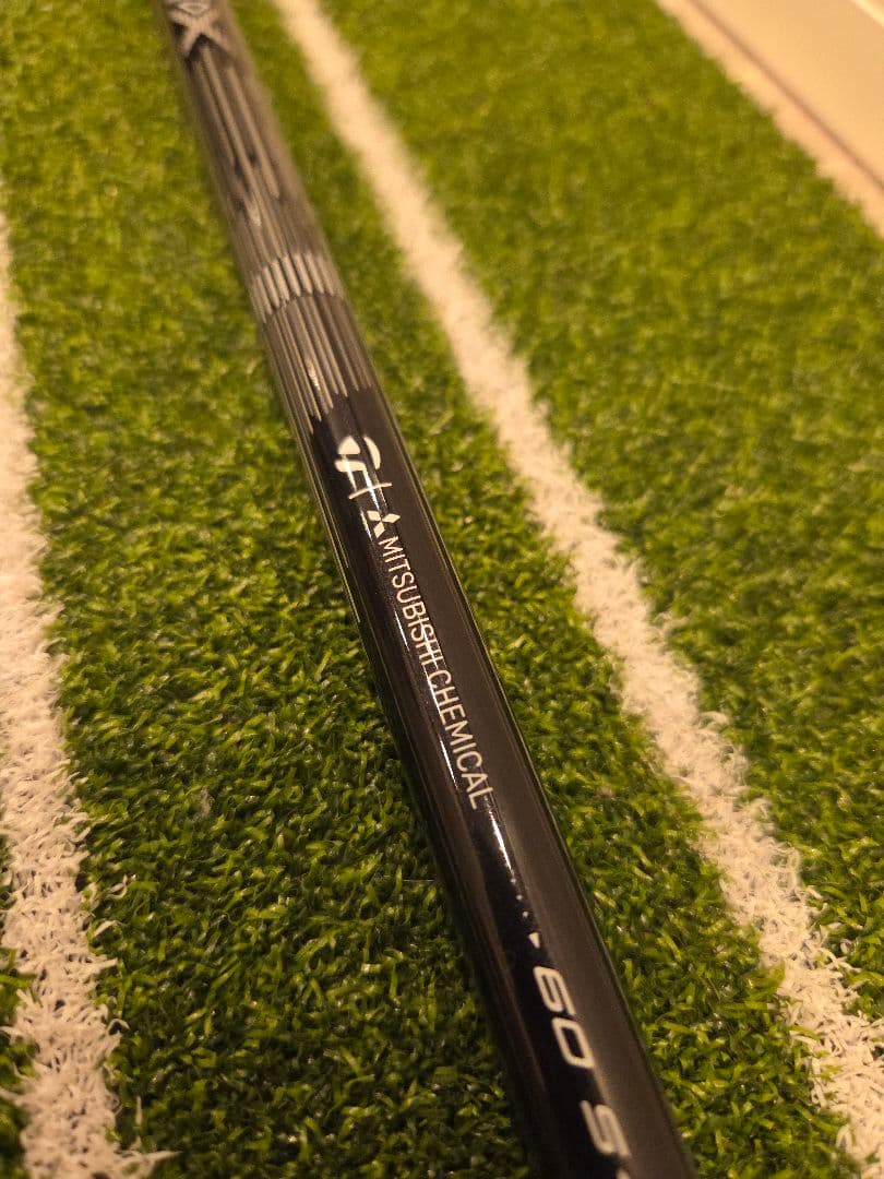 Qi4D 純正シャフト REAX Low Rotation White s60