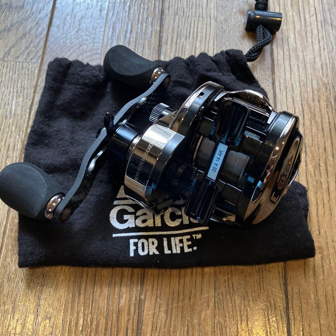 【新品・未使用】　アブガルシア　ロケット9 左ハンドル