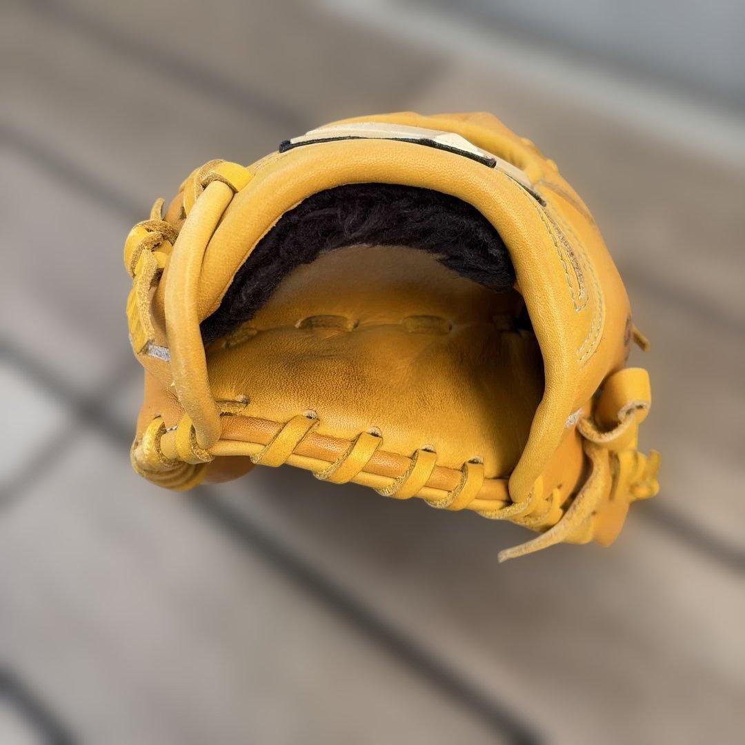 Mizuno Global Elite RG 少年軟式グローブ イエロー