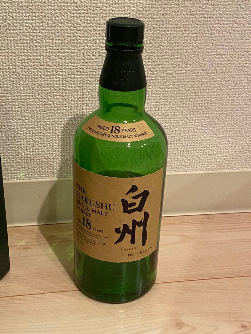 【今週末限定値下げ空き瓶＋箱付き】白州18年シングルモルトウイスキー 700ml