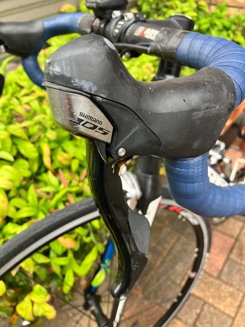 ロードバイクTrek2.1alfa