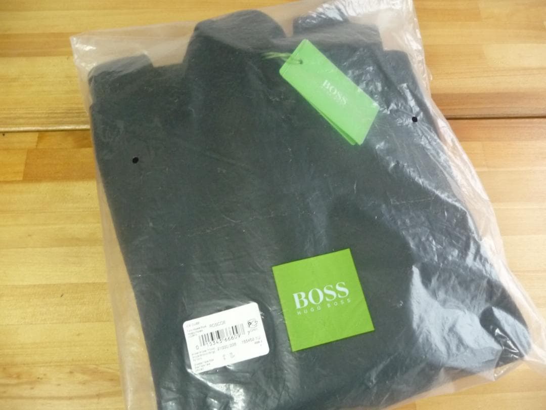 HUGO BOSS ウールセーター 黒S 新品未使用