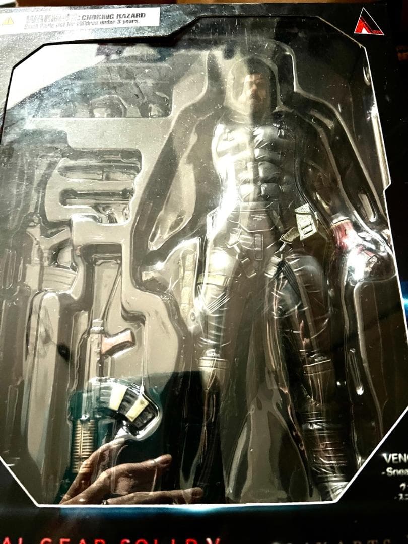 【未開封品】PLAY ARTS改 L GEAR SOLID V スネーク