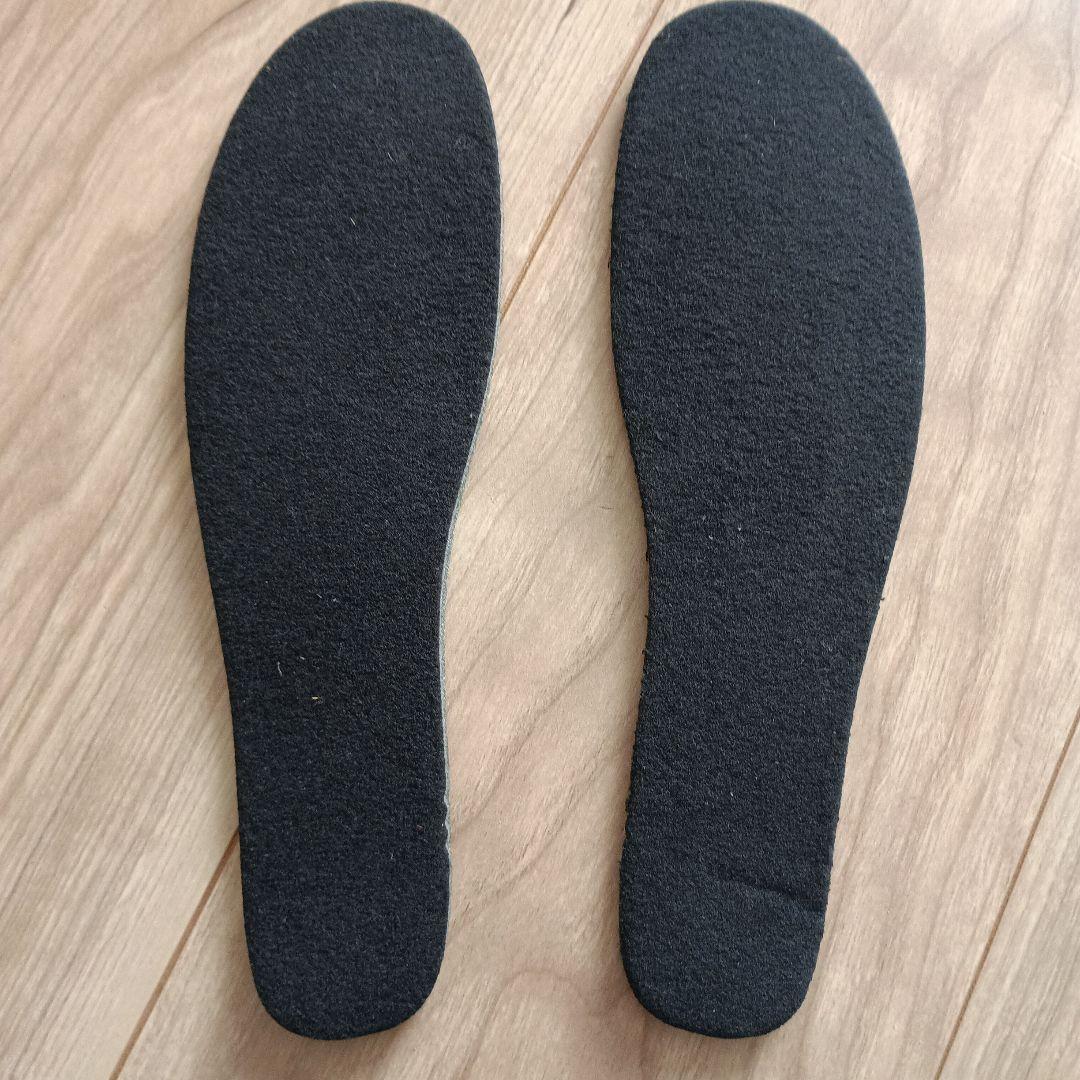 ★中敷き未使用★　SALOMON　スキーブーツ　23-23.5