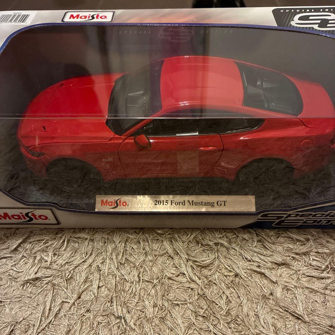 Maisto AMG GT & 2015 Ford Mustang GT セット