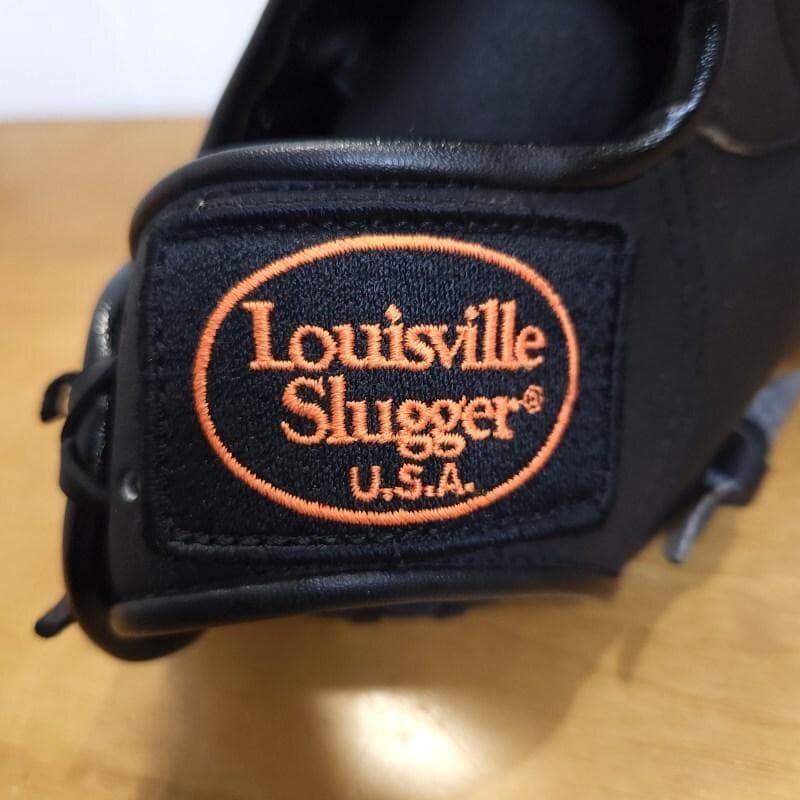 ルイスビルスラッガー 125シリーズ レギュラーランク 内野用 軟式グローブ