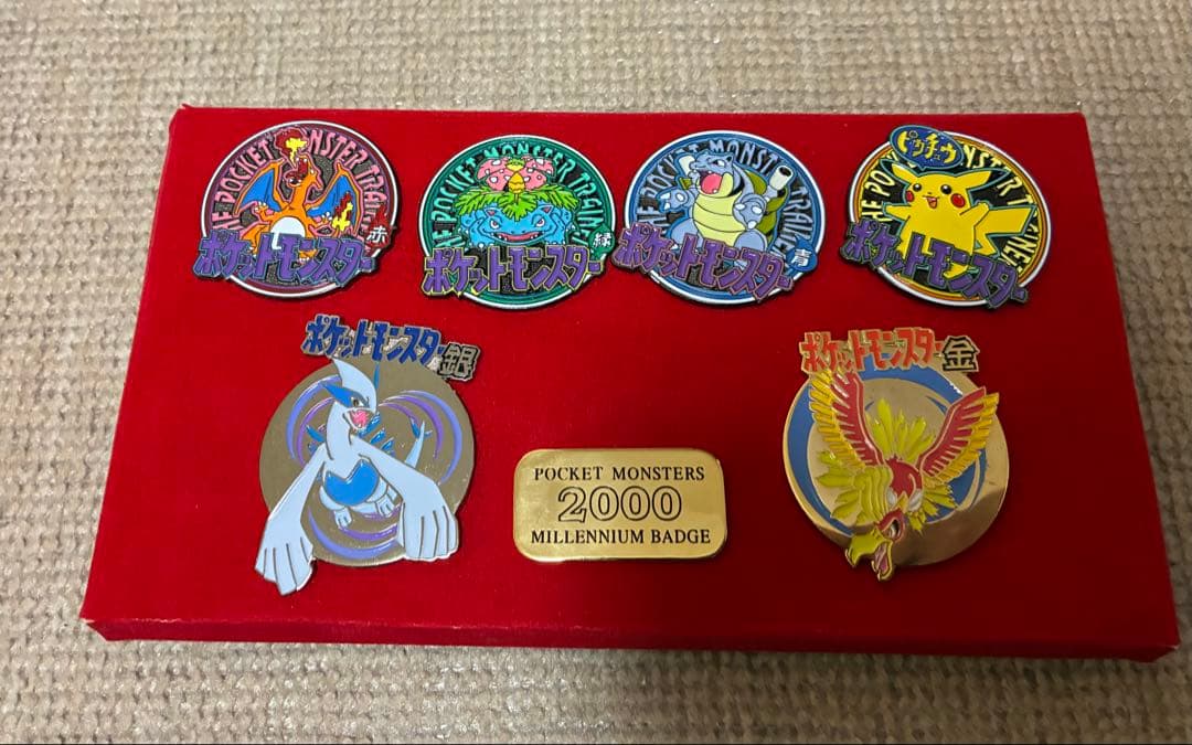 ポケモンピンズセット　ミレニアムバッチ　2000年製