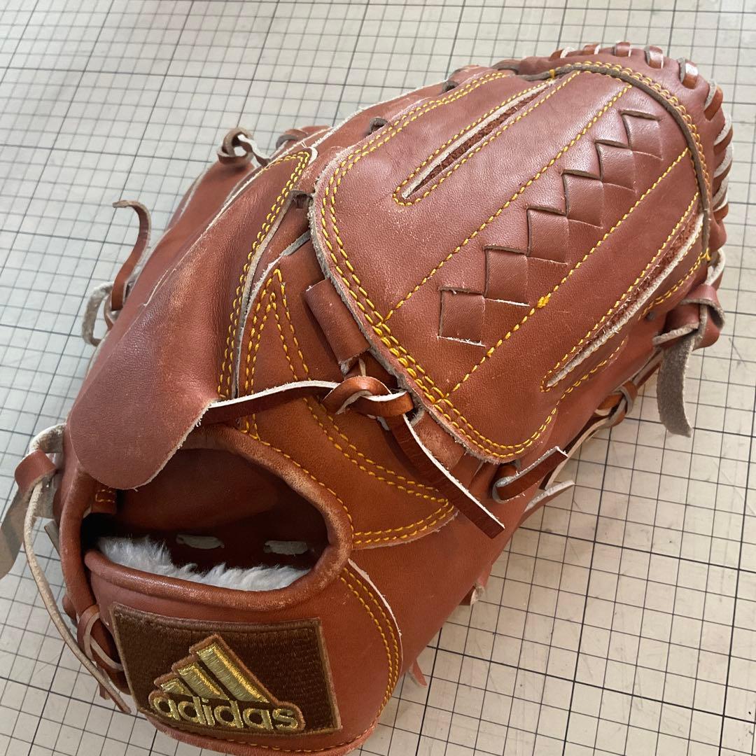 ガ*ン様 アディダス プロフェッショナル　一般軟式 投手用 グローブ　右投げ　則