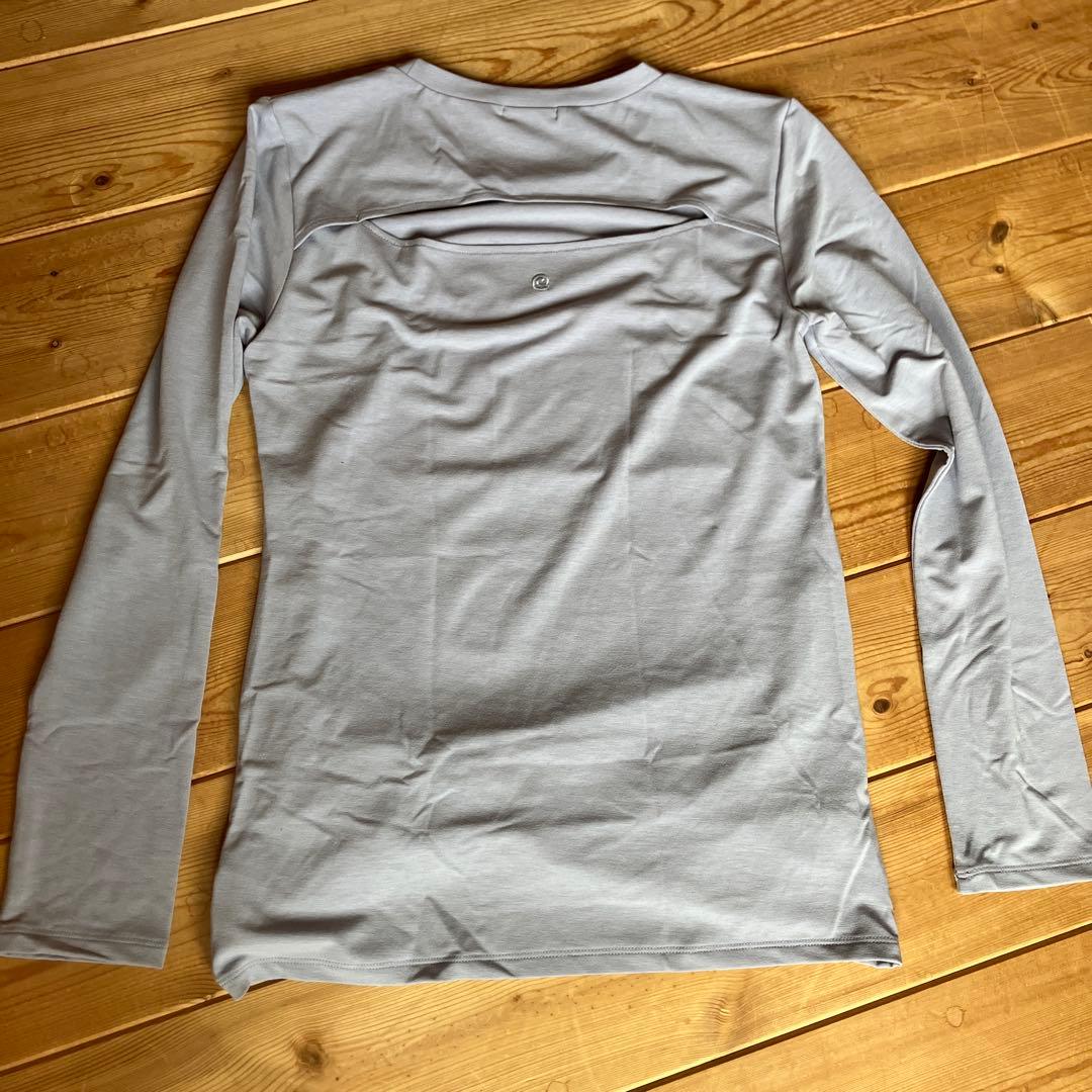 suria アンヌトップ　フリーサイズ