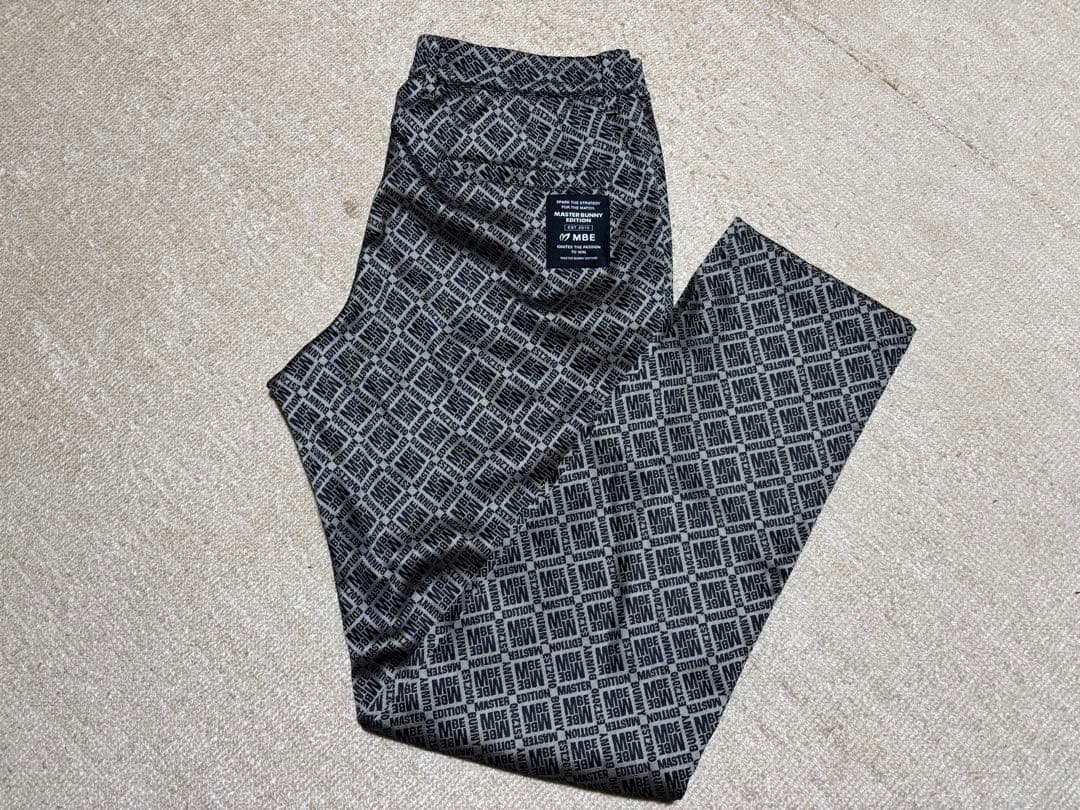 試着のみ　マスターバニーエディション　ストレッチジャガードパンツ　W84-92