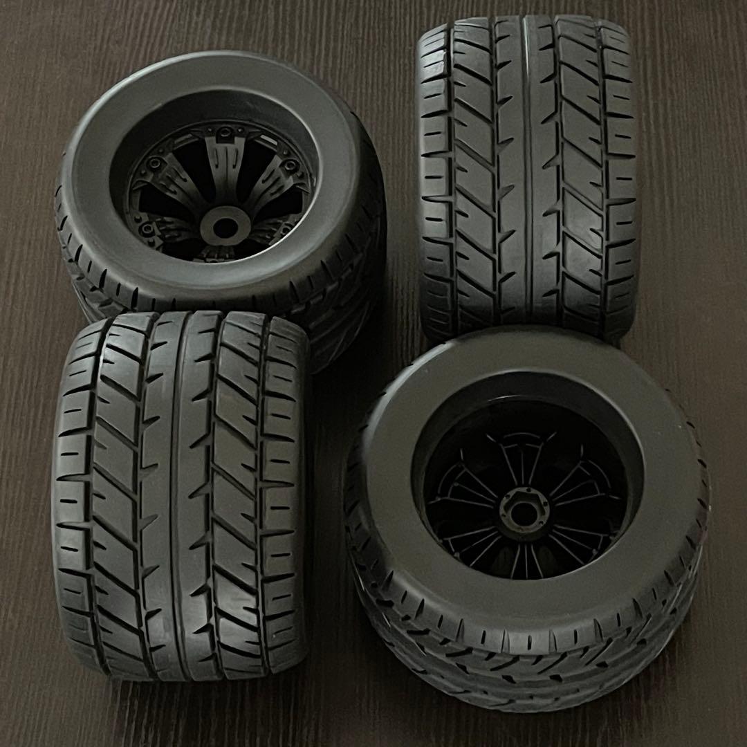 1/8 モントラタイヤホイール 17ミリ◆hpi サベージ モンスタートラック等