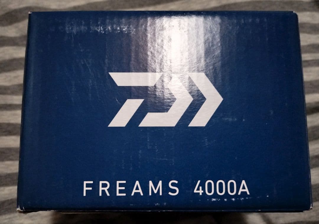 Daiwa FREAMS 4000A スピニングリール