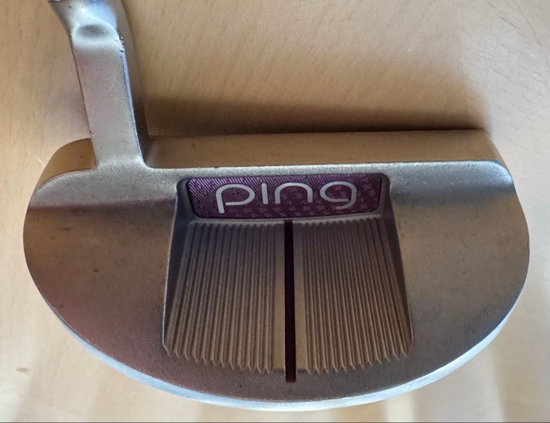 PING GLe2 SHEA レディース　ピンパター　（ヘッドカバー付き）