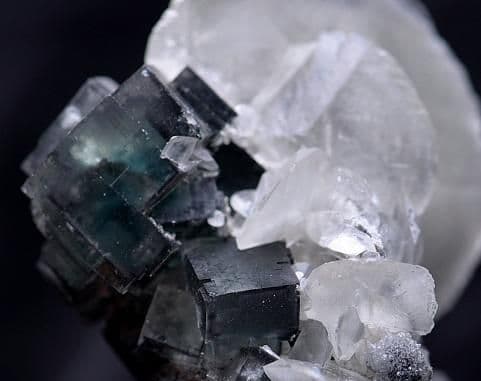 フローライト　蛍石　カルサイト　　グリーン　グレー