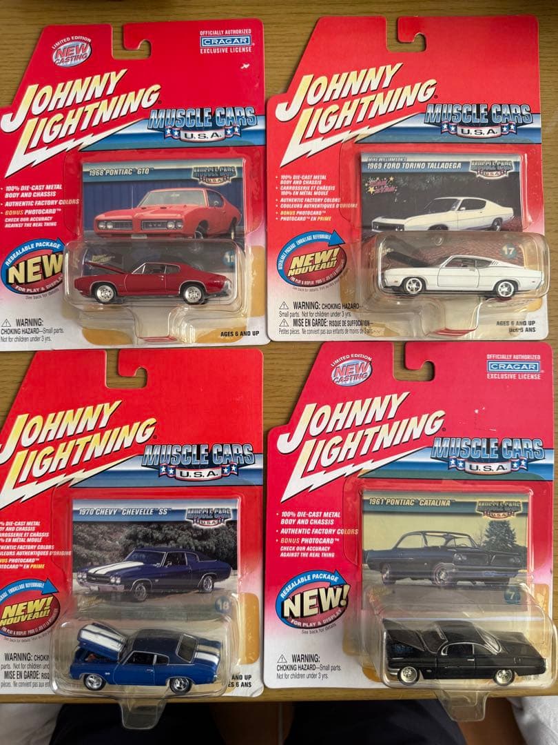 Johnny Lightning マッスルカーシリーズ4台セット