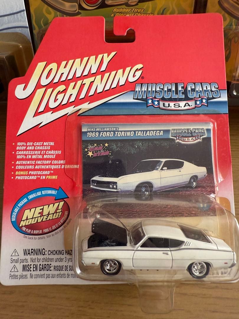 Johnny Lightning マッスルカーシリーズ4台セット