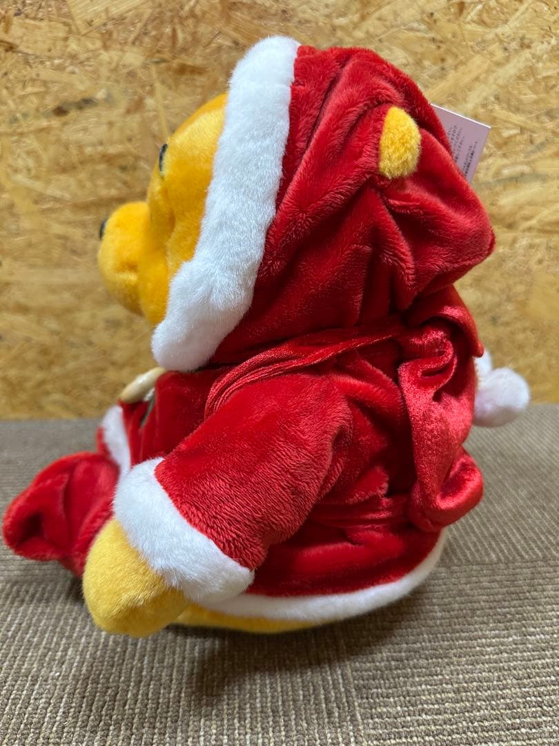 くまのプーさん　ぬいぐるみ　ディズニー　クリスマス　ディズニーストア