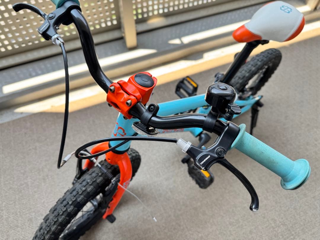 【引き取り限定 東京】ヨツバサイクル キッズバイク 14インチ