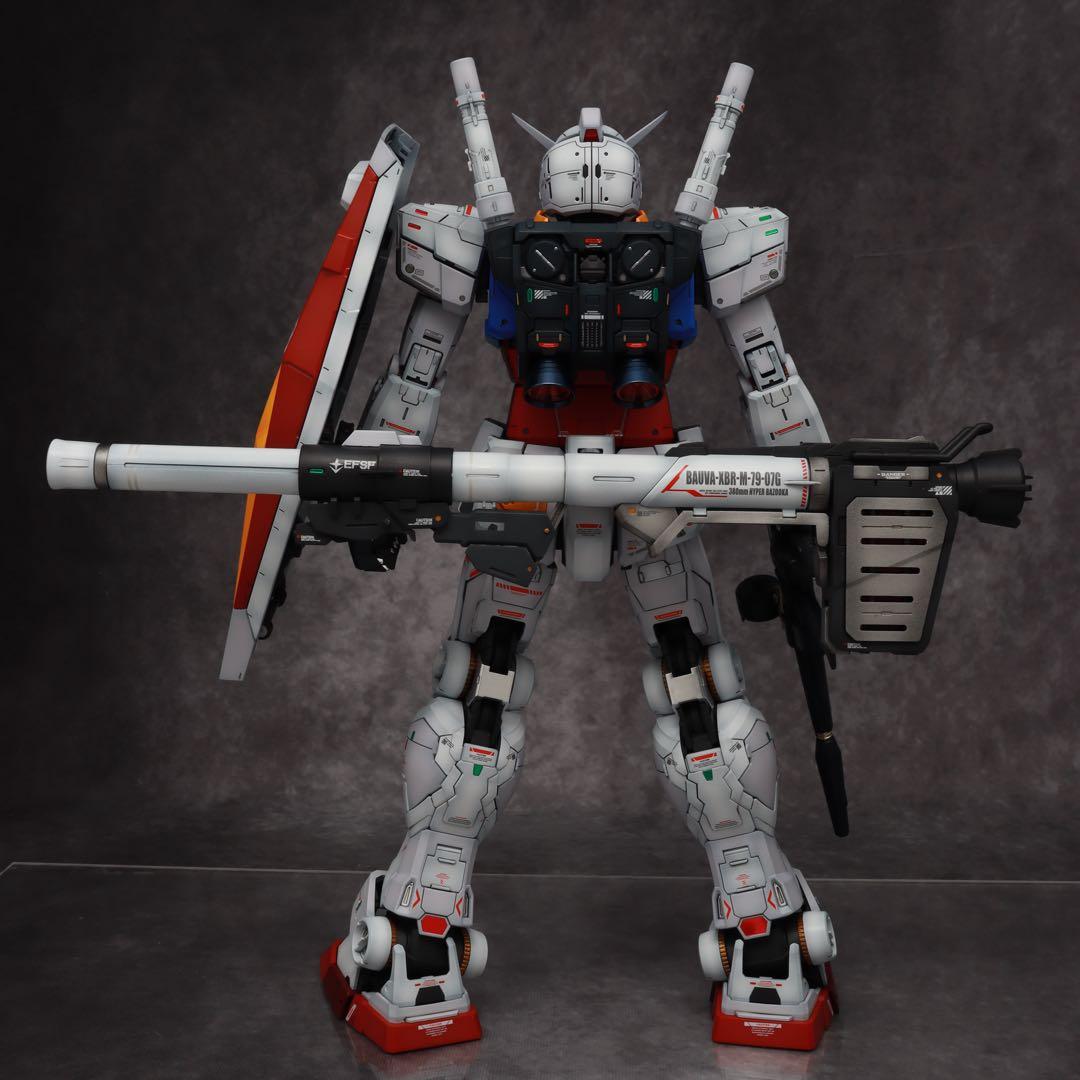 PG UNLEASHED RX-78-2 ガンダム ガンプラ 塗装済　完成品