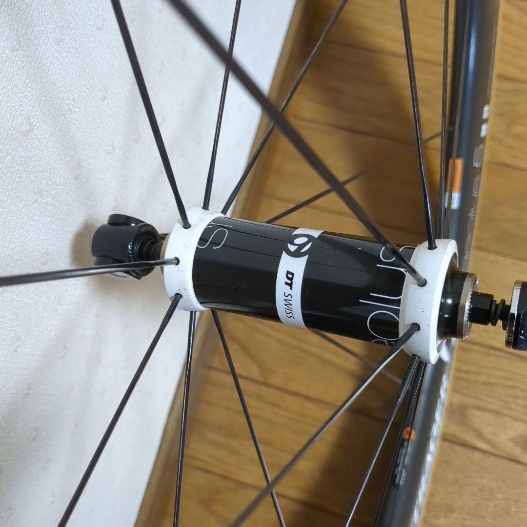 ボントレガーアイオロス 5 チューブラー前後タイヤホイールセット