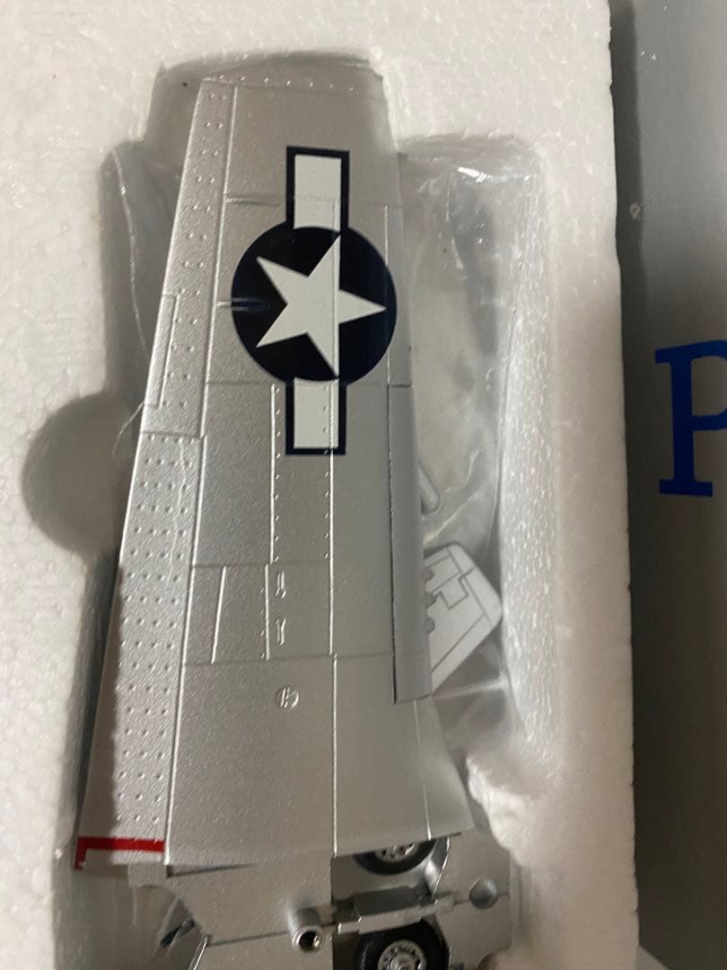 1/48 P-51D MUSTANG ノースアメリカン　マスタング