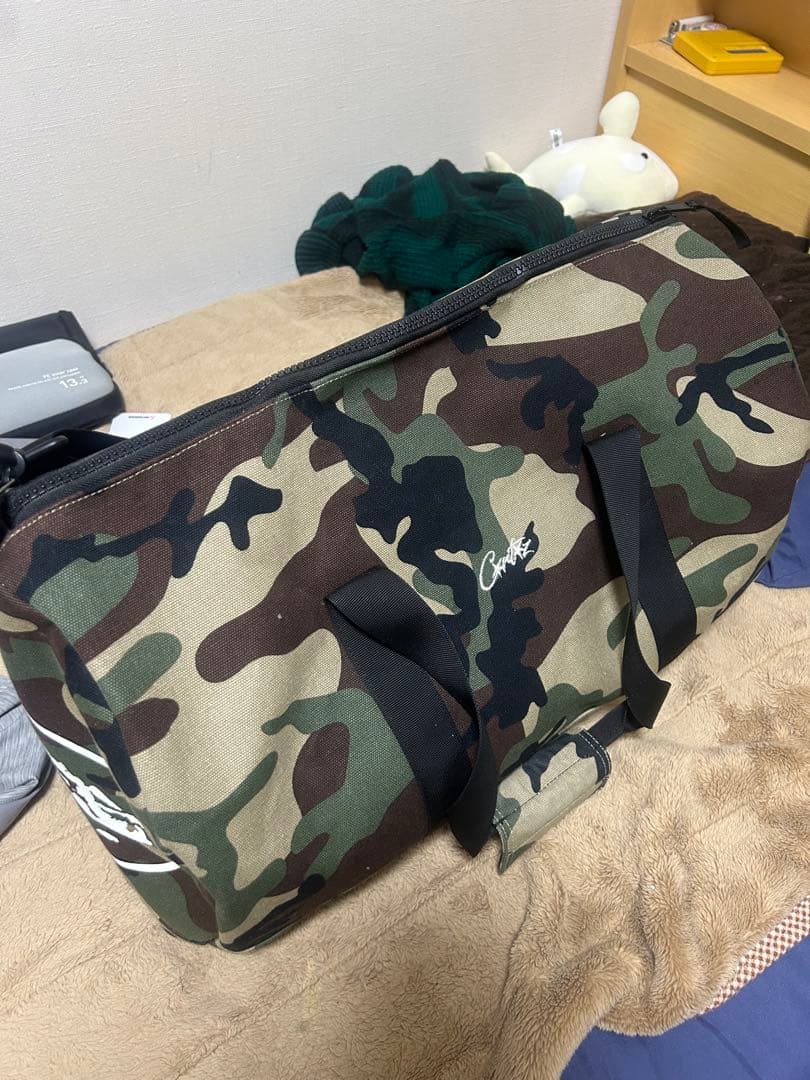 Corteiz 迷彩柄ボストンバッグ