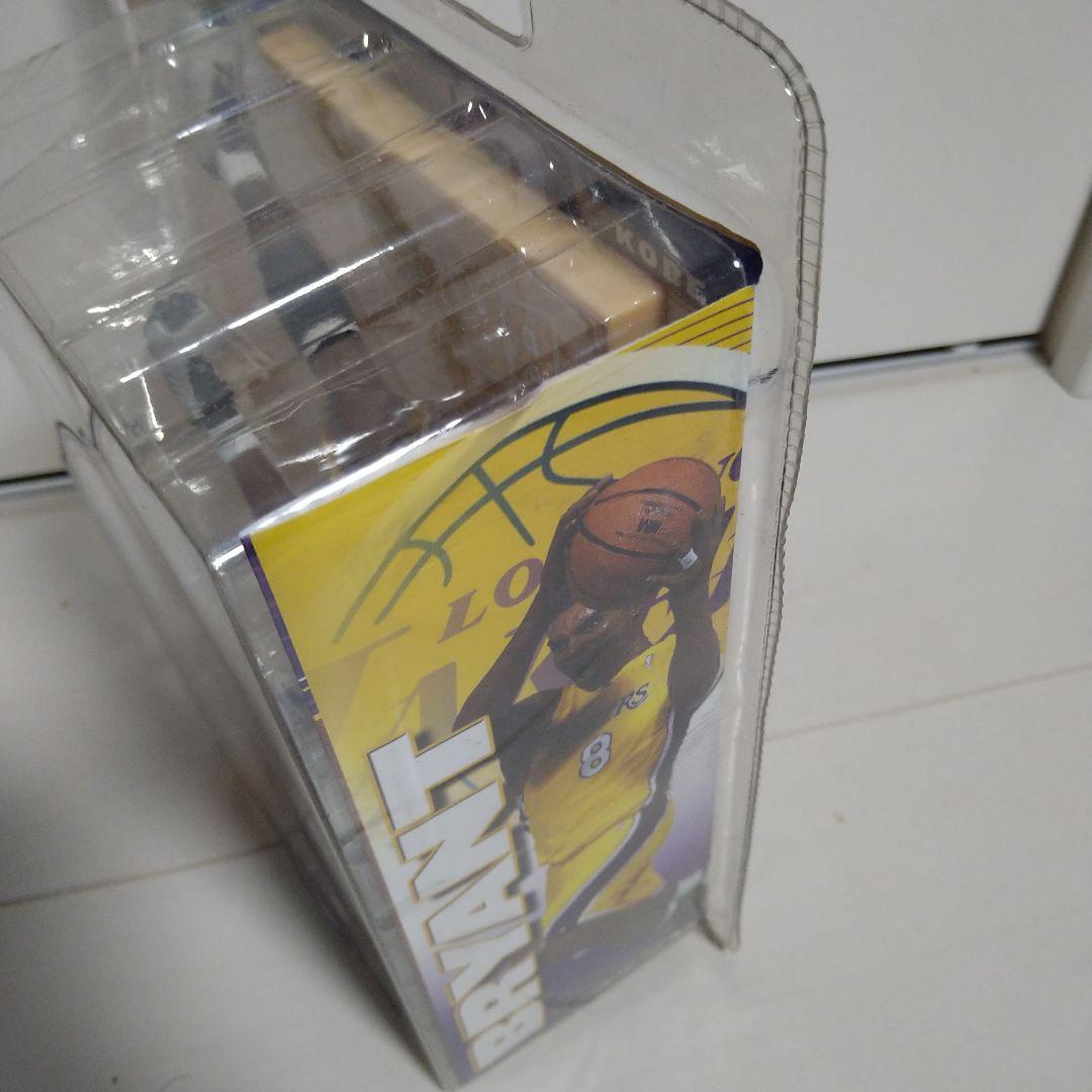 NBA マクファーレン　シリーズ1 コービーブライアント エラー　梱包　未開封