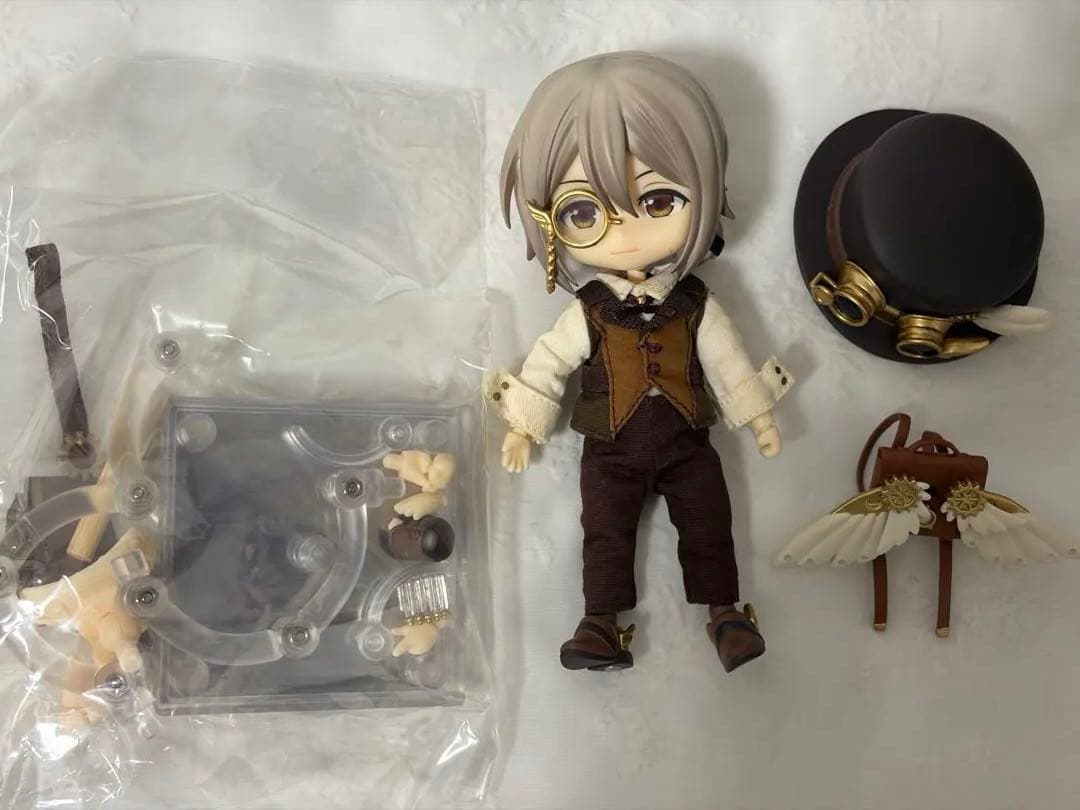 ねんどろいどどーる本体＆お洋服セット 発明家 カノウ