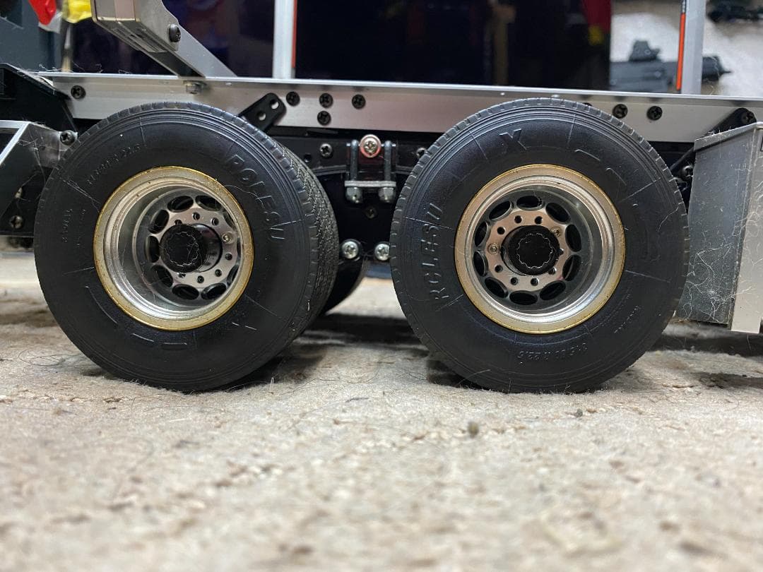 タミヤ　1/14 ボルボFH16　6x4　ティンバートラック　フルオペレーション